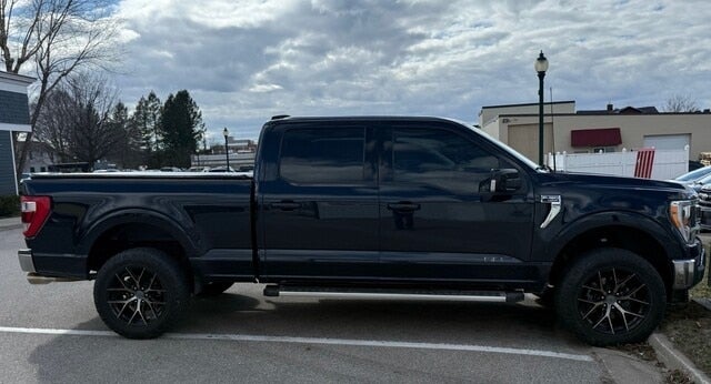 2022 Ford F-150 Base